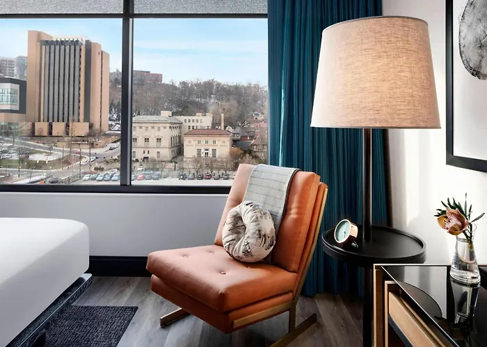 The Oaklander Hotel, Autograph Collection Hotel Pittsburgh