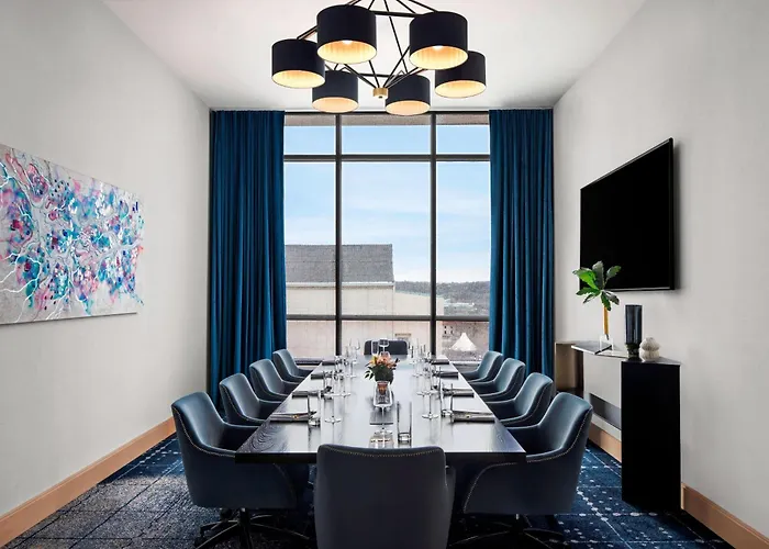 The Oaklander Hotel, Autograph Collection Hotel Pittsburgh