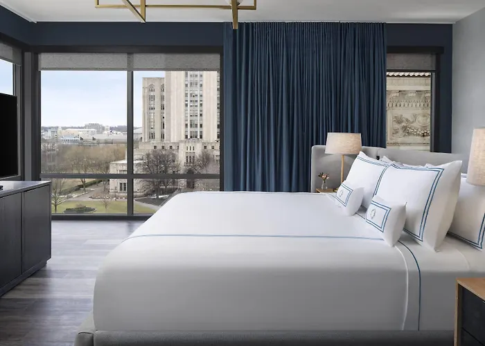 The Oaklander Hotel, Autograph Collection Hotel 3*