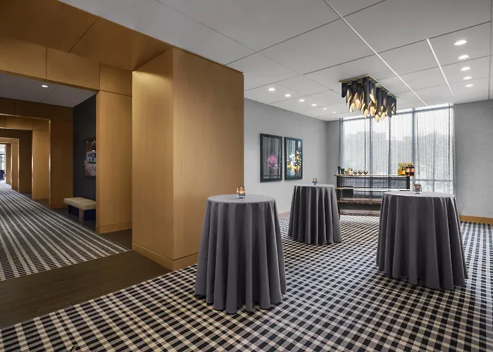 The Oaklander Hotel, Autograph Collection Pittsburgh