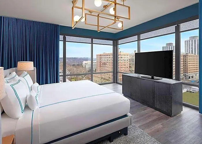 The Oaklander Hotel, Autograph Collection Hotel 3*