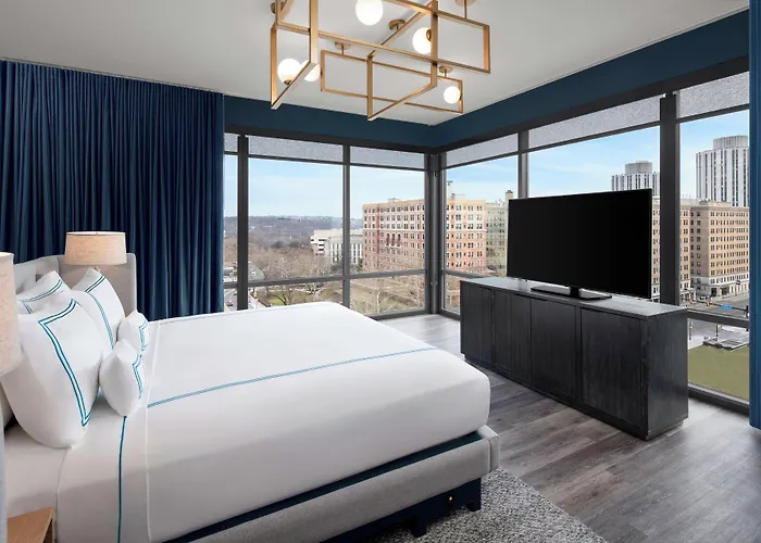 The Oaklander Hotel, Autograph Collection Hotel 3*