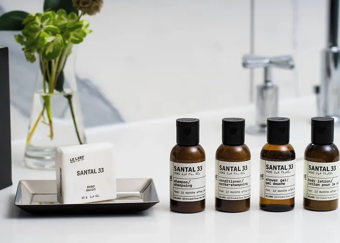 The Oaklander Hotel, Autograph Collection Hotel 3*
